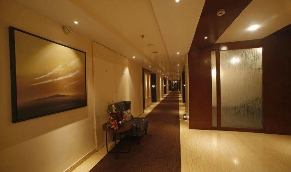 Grand Xenia Hotel Ádzsmir Kültér fotó